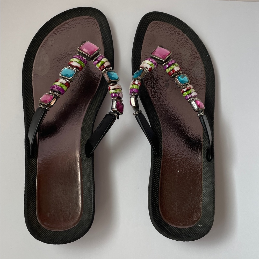 Grandco Women’s Rainbow Embellished wedge Black Sandals.  Size 10 - Picture 3 of 5